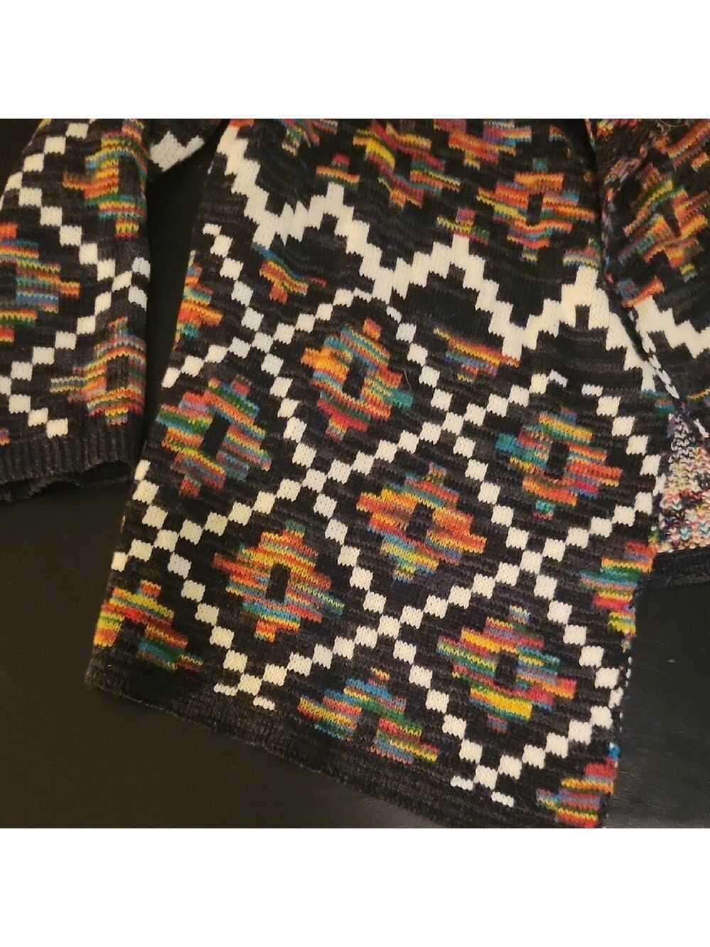 Intro Multicolor Southwestern Geometric Print Loose Women's Cardigan - Picture 6 of 11